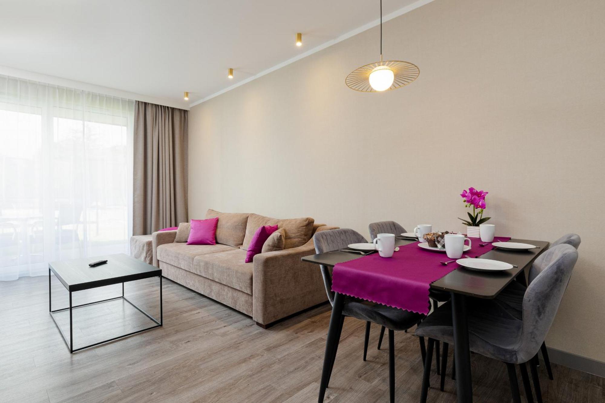 Perfect Holiday Apartments Bel Mare By Noclegi Renters Miedzyzdroje Esterno foto